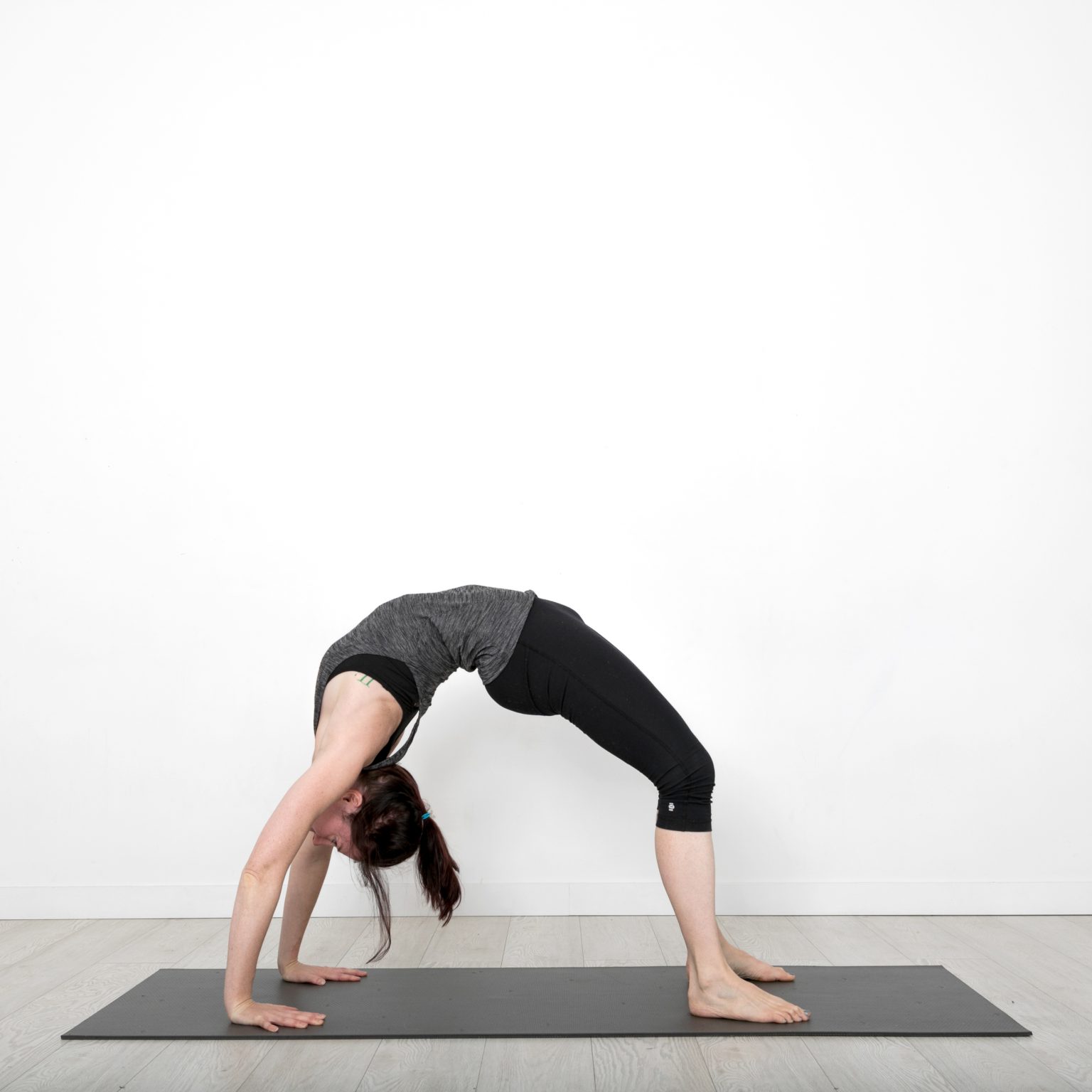 How to Sequence to Wheel Pose